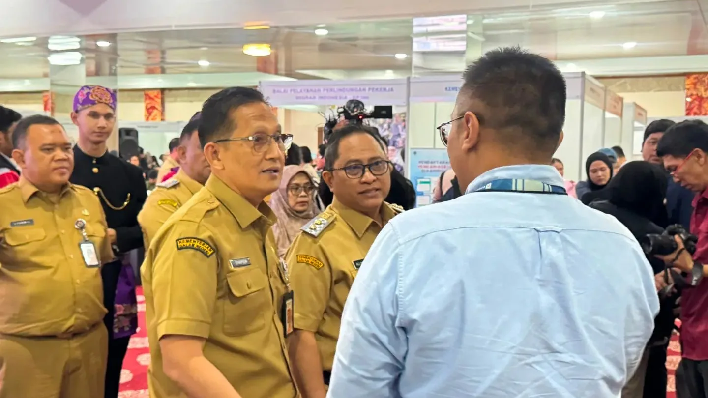 Pelayanan dan kegiatan ketenagakerjaan Disnaker Kabupaten Purwakarta